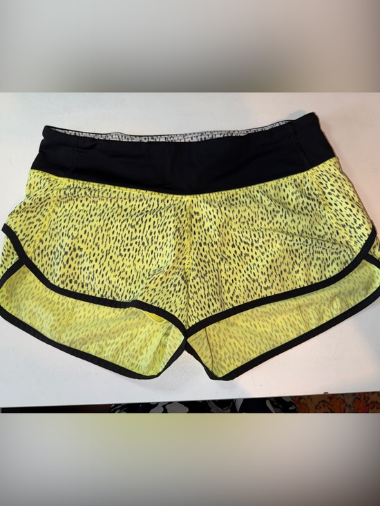 lululemon athletica Pants - lululemon athletica Yellow and Black Athletic Shorts size 4. 2.5” inseam
